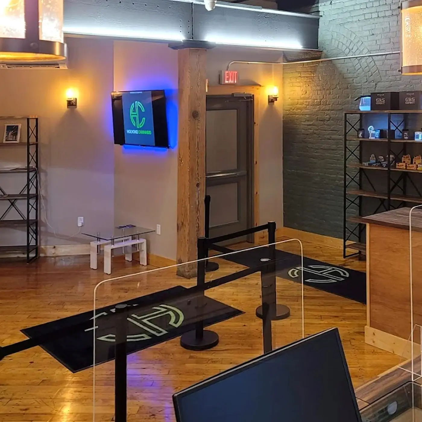 Holyoke Cannabis dispensary interior